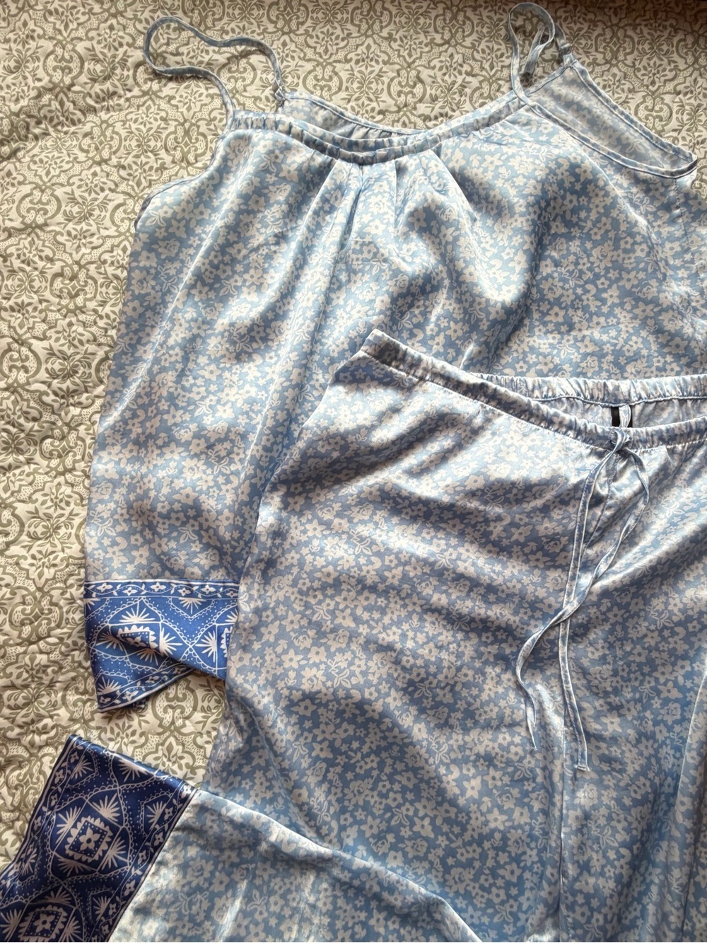 Light Blue Floral Pajama Set - Tank Top & Shorts